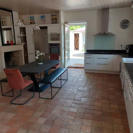 Maison Pour 10 Personnes Avec Piscine Et Proche De La * Aytré